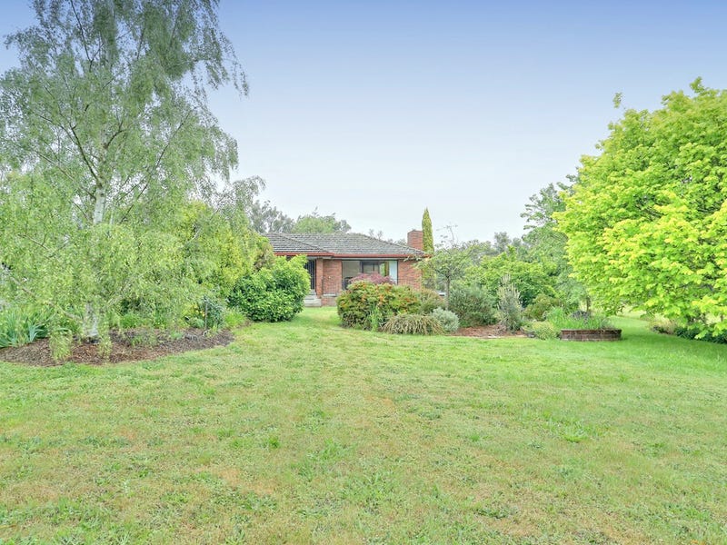 17 Coopers Road, Macclesfield, Vic 3782 Property Details