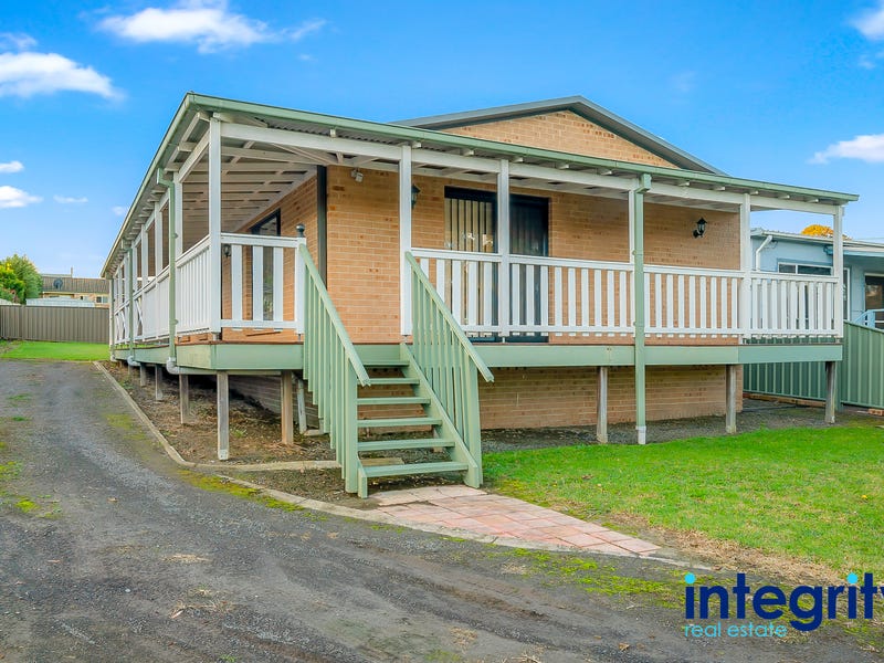 70 Macleans Point Road, Sanctuary Point, NSW 2540