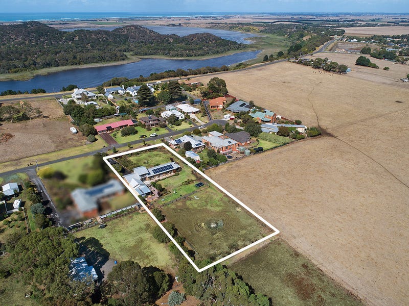 62 Clarke Street, Koroit, VIC 3282