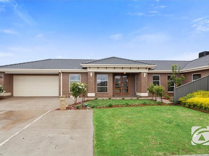 8 Musk Duck Court, Lara, Vic 3212 Property Details