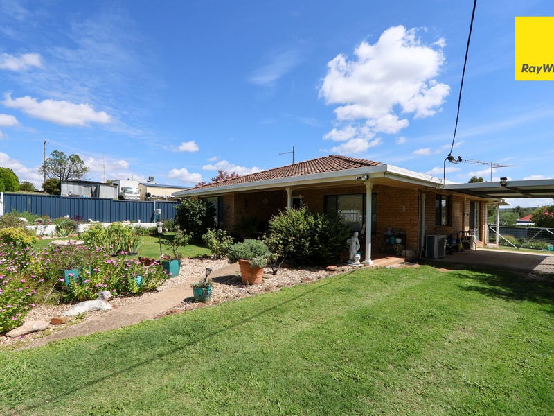 40 Queen Street, Warialda, NSW 2402 - House for Sale - realestate ...