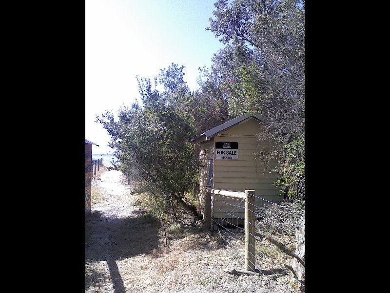 Beach Box/97 Rosebud Foreshore, Rosebud, Vic 3939 Property Details