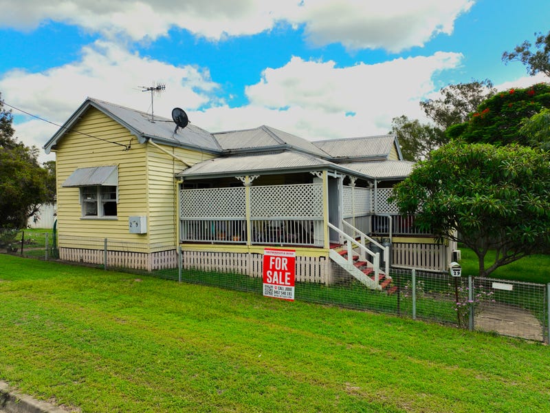 29 Bellambi Street, Toogoolawah, Qld 4313 Property Details