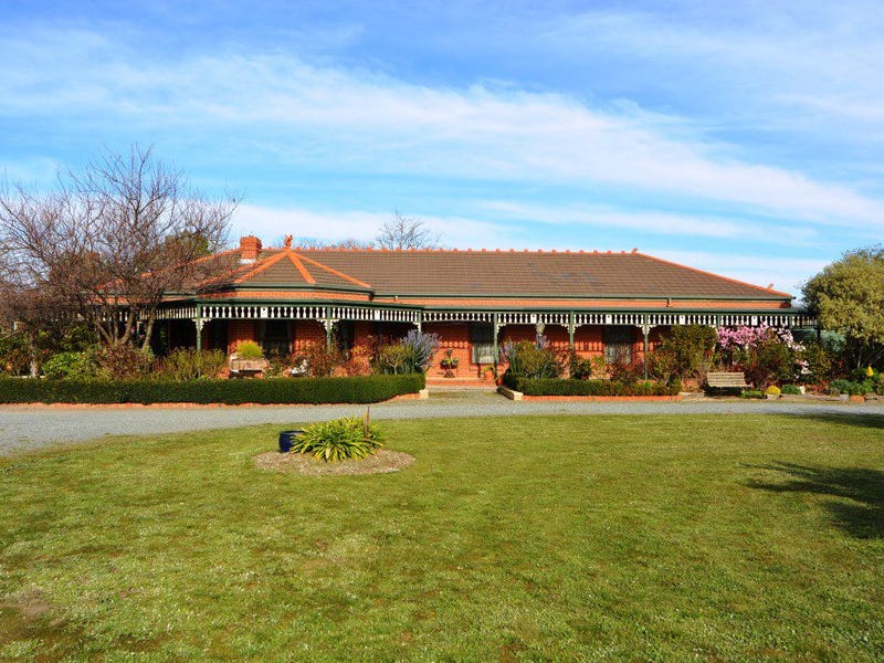 19 Robson Road, Stawell, Vic 3380 Property Details