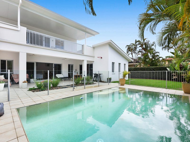 Real Estate & Property for Sale in Robina, QLD 4226 (+1 location) Pg