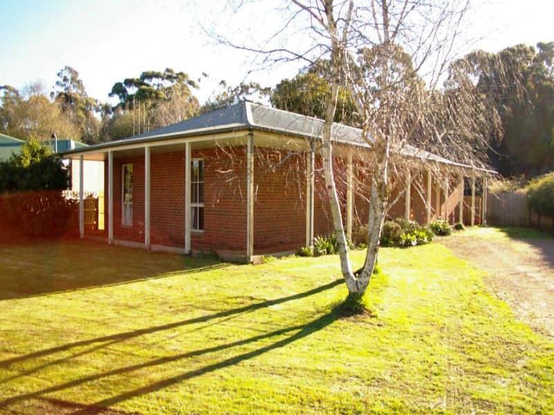 38 Washington Lane, Woodend, Vic 3442 Property Details