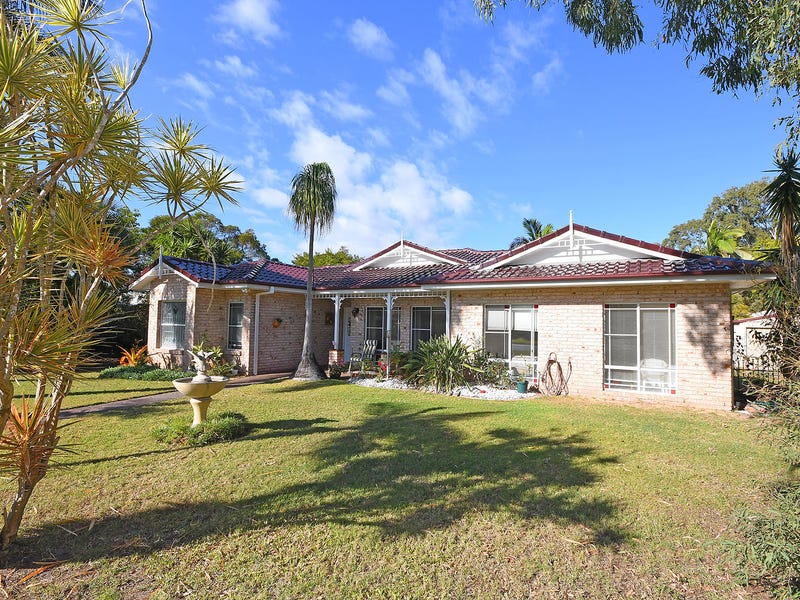 151153 KINGFISHER PARADE, Toogoom, Qld 4655 Property Details