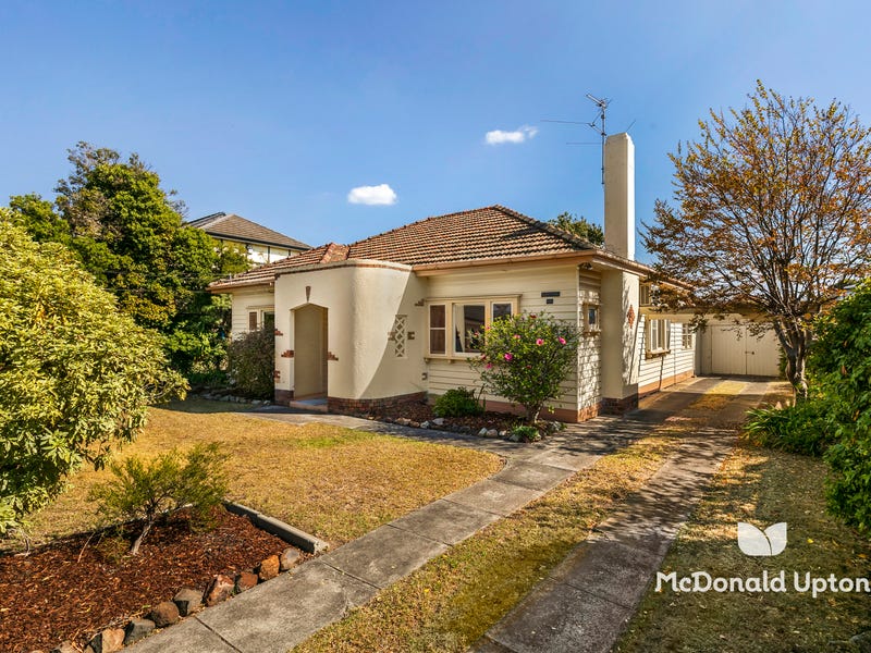 65 Roberts Street, Essendon, Vic 3040 Property Details