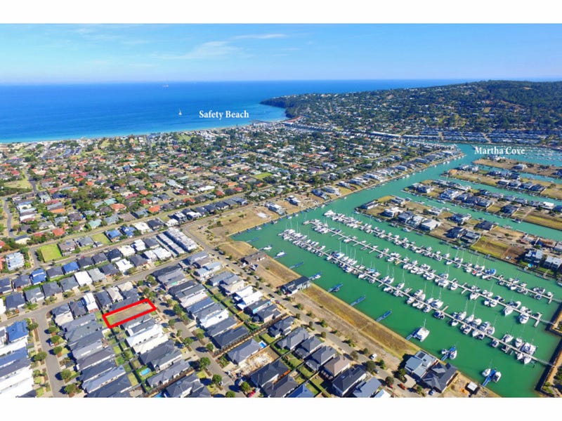 8 Seahaven Way, Safety Beach, VIC 3936