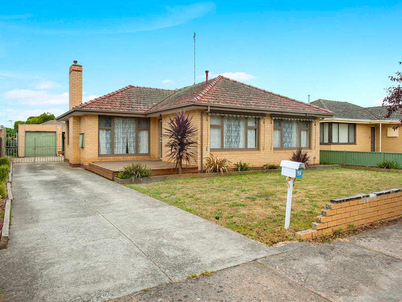 431 Forest Street, Wendouree, Vic 3355 Property Details