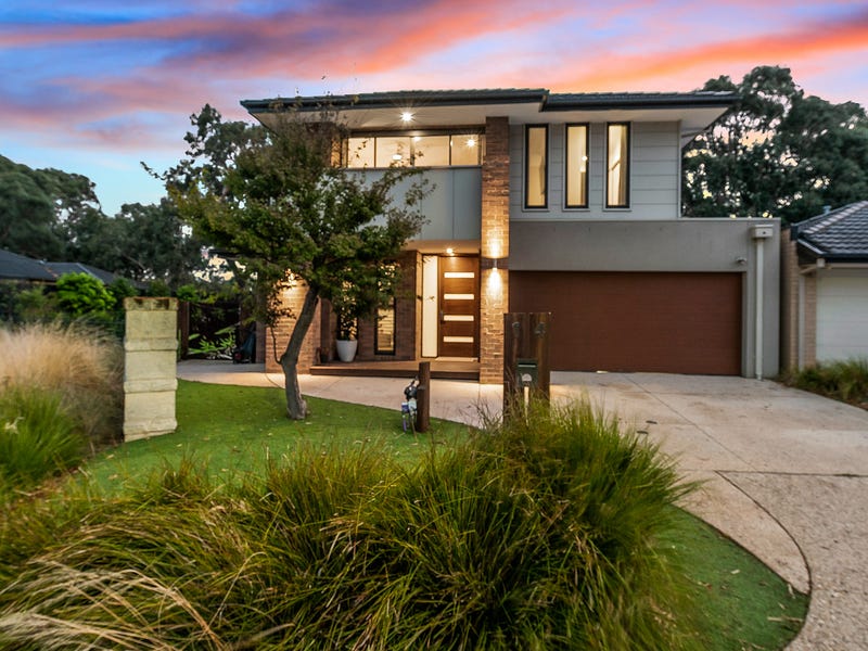 14 Chichester Close, Sandhurst, Vic 3977 Property Details