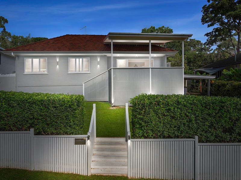 22 Koolewong Street, Stafford Heights, Qld 4053 House for Sale