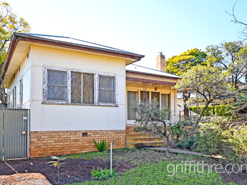 37 Gordon Avenue, Griffith, NSW 2680