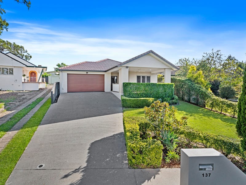 137 Buena Vista Avenue, Coorparoo, Qld 4151 Property Details