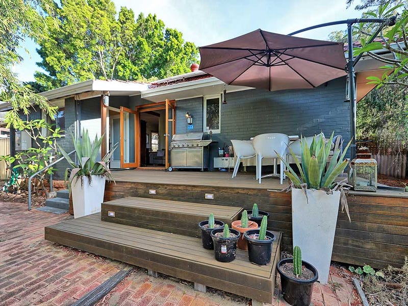 10 Ralston Street, Hamilton Hill, WA 6163