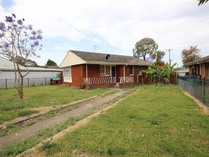 10 Selwynn Pl, Cartwright, NSW 2168 Property Details