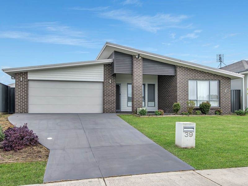 39 Sandridge Street, Thornton, NSW 2322 Property Details