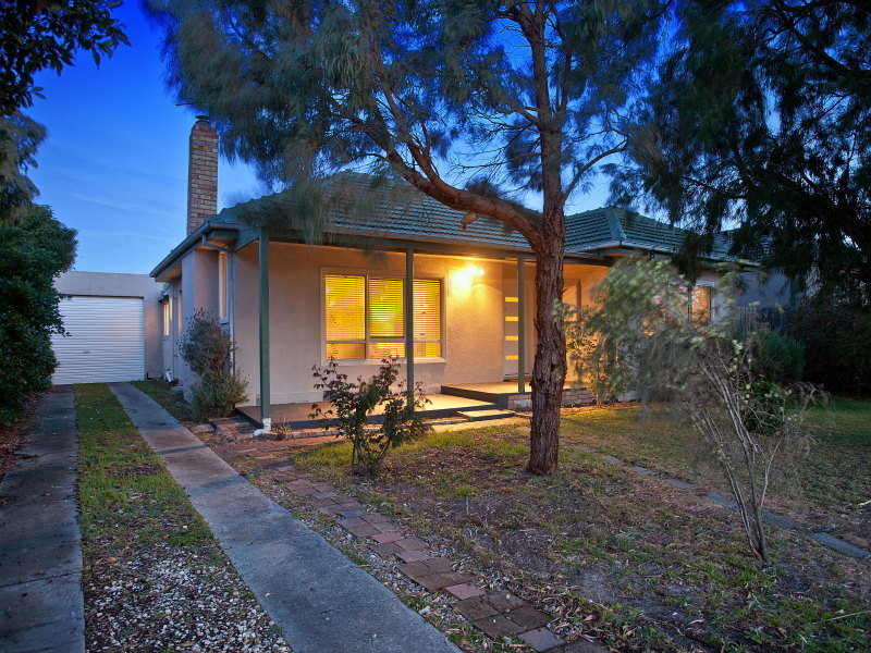 149 Fortescue Avenue, Seaford, Vic 3198 Property Details