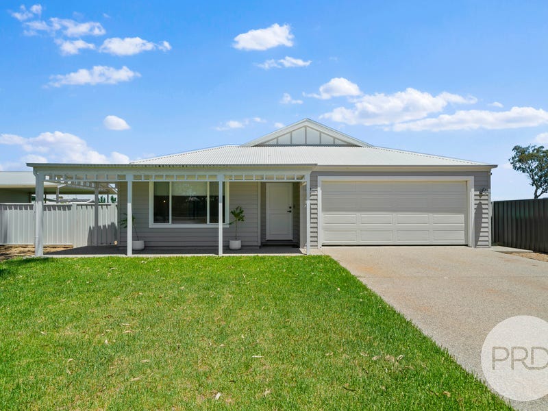 226 Green Street, Lockhart, NSW 2656 House for Sale