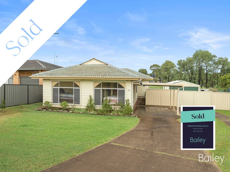 44 Lawson Avenue, Singleton Heights, NSW 2330