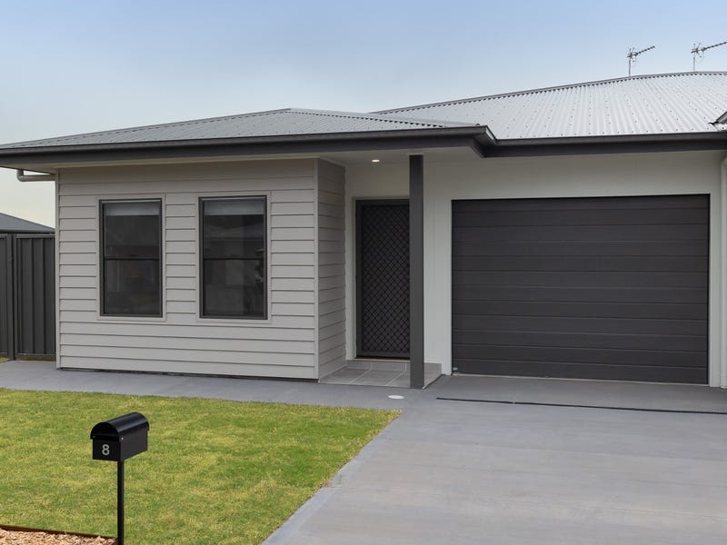Invart Metal 8 Leyland Circuit, Lochinvar, NSW 2321 - House for Sale - realestate.com.au