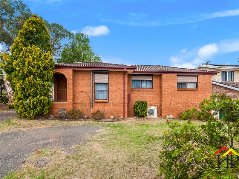 26 Anthony Drive, Rosemeadow, NSW 2560 Property Details