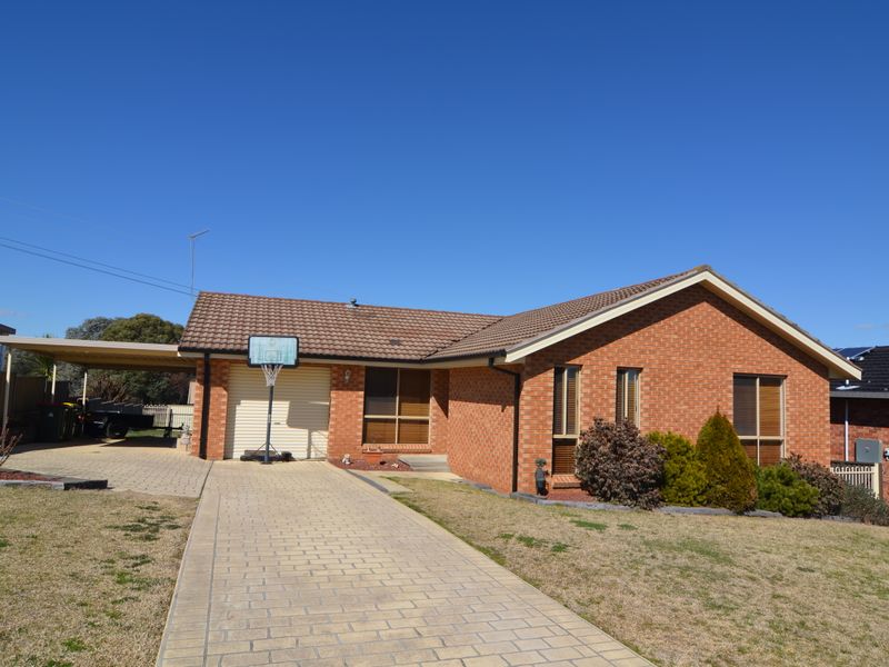 12 Pindari Place, Wallerawang, NSW 2845 Property Details