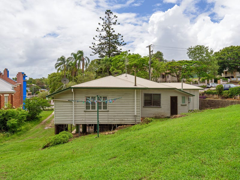 17 Caledonian Hill, Gympie, Qld 4570 Block Of Units for Sale
