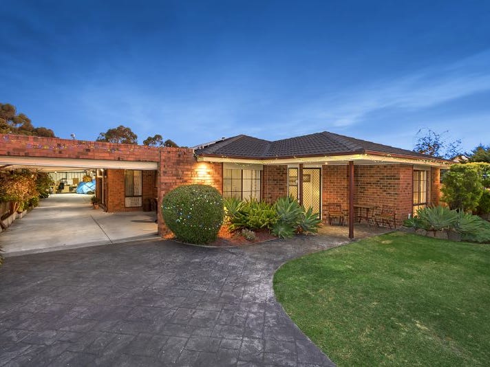 4 Festival Terrace, Berwick, Vic 3806 Property Details