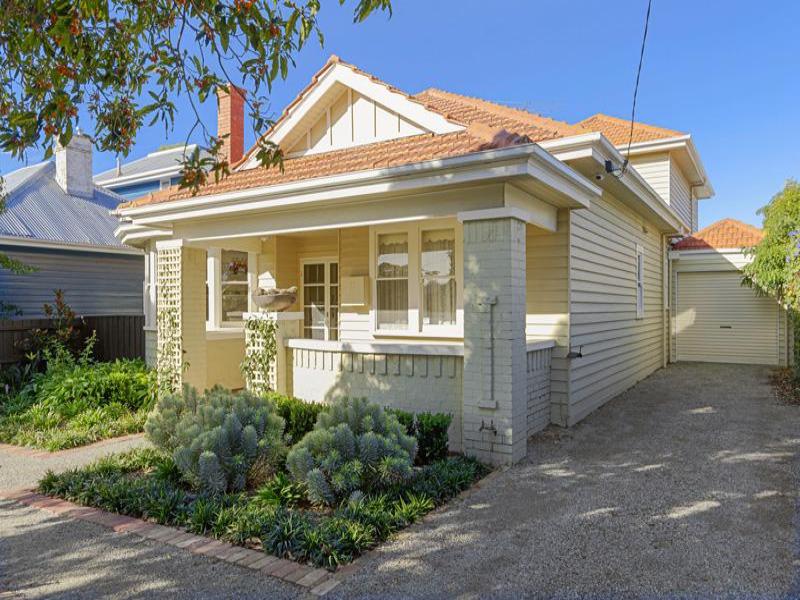 21 Meakin Street, East Geelong, VIC 3219