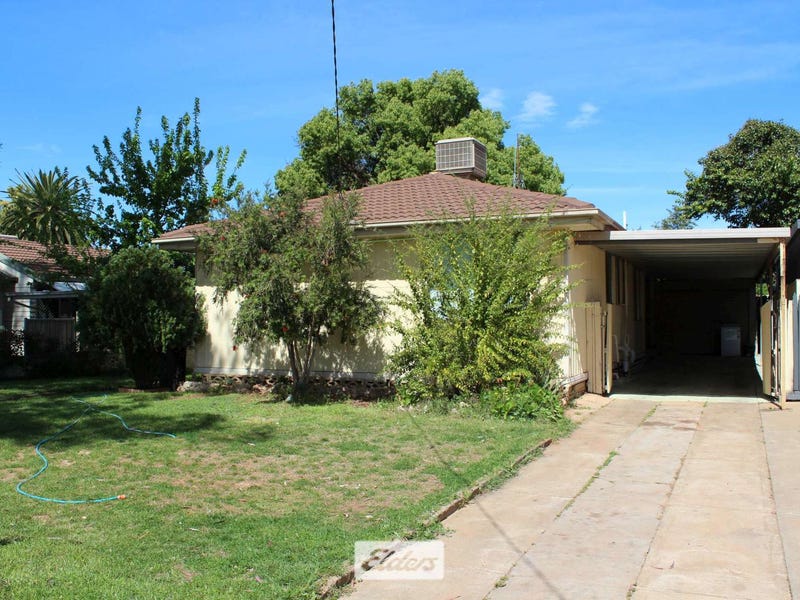 17 Kennedy Street, Robinvale, Vic 3549 Property Details