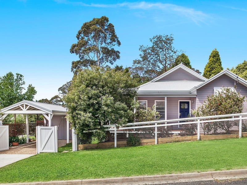 2 Hansen Street, Bowral, NSW 2576 Property Details