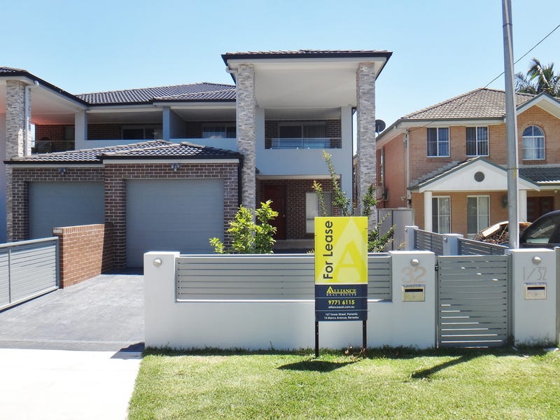 32 Lochinvar Road, Revesby, NSW 2212