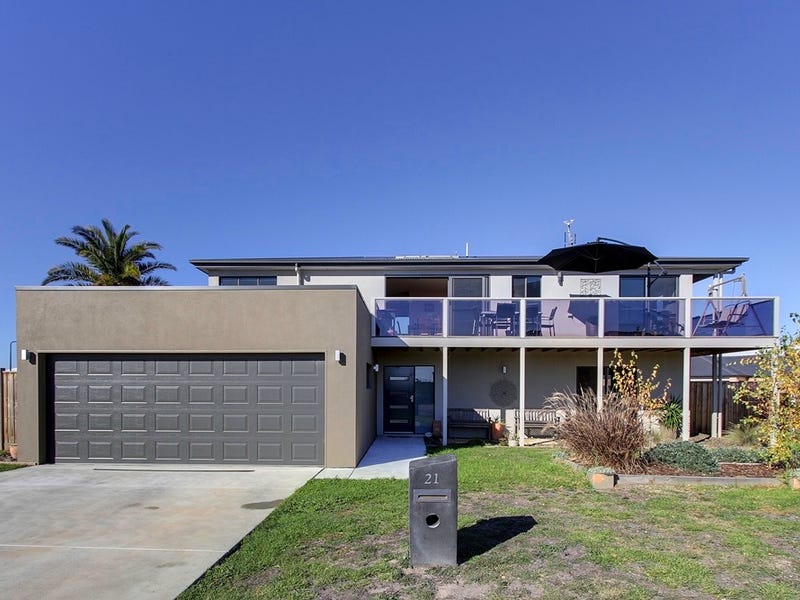 21 The Crescent, Paynesville, Vic 3880 Property Details