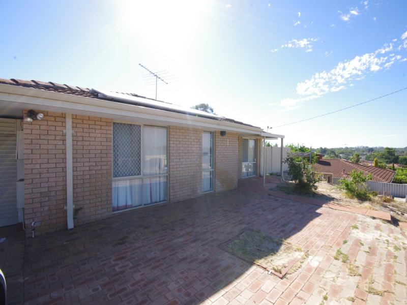 1 Mulberry Lane, Mirrabooka, WA 6061 Property Details