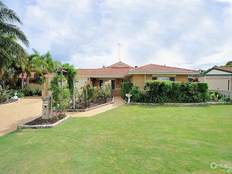 4 Parkstone Grove, Meadow Springs, WA 6210