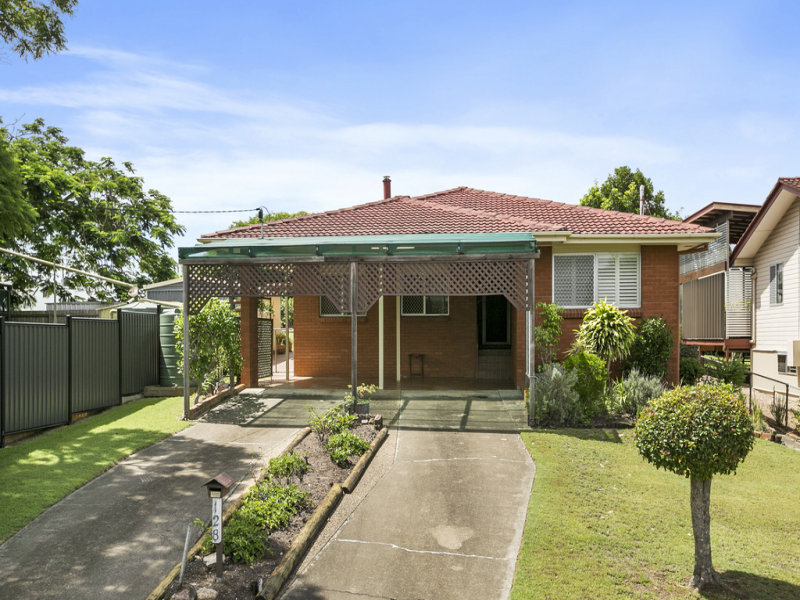 128 Ainsworth Street, Salisbury, Qld 4107 Property Details