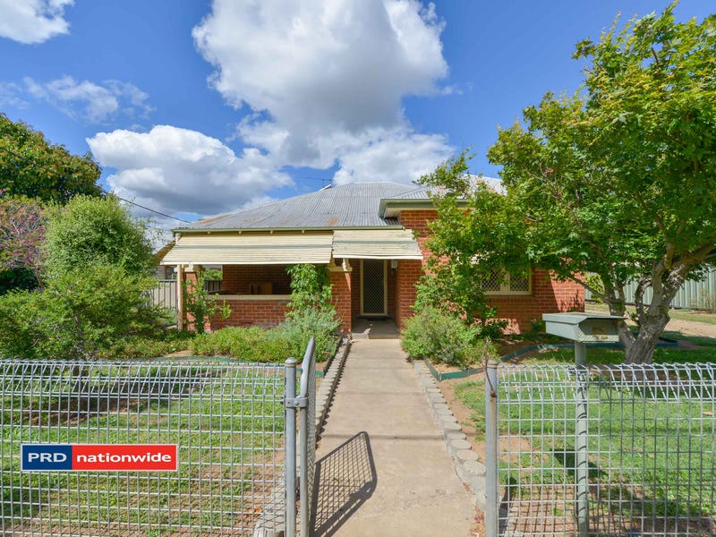 42 Phillip Street, Tamworth, NSW 2340 Property Details