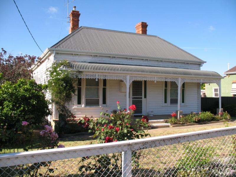 90 Moore Street, Ararat, VIC 3377