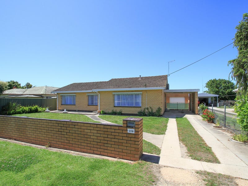 bricks to the world maffra