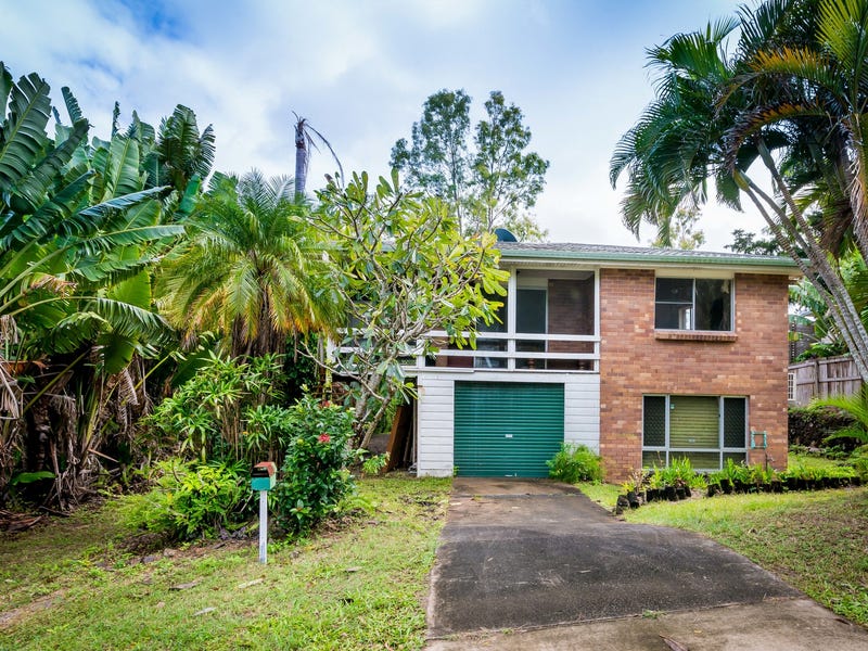 34 Manooka Drive, Cannonvale, Qld 4802 Property Details