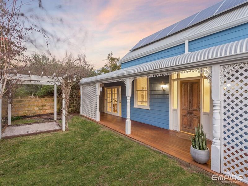 61 Watkins Street, White Gum Valley, WA 6162