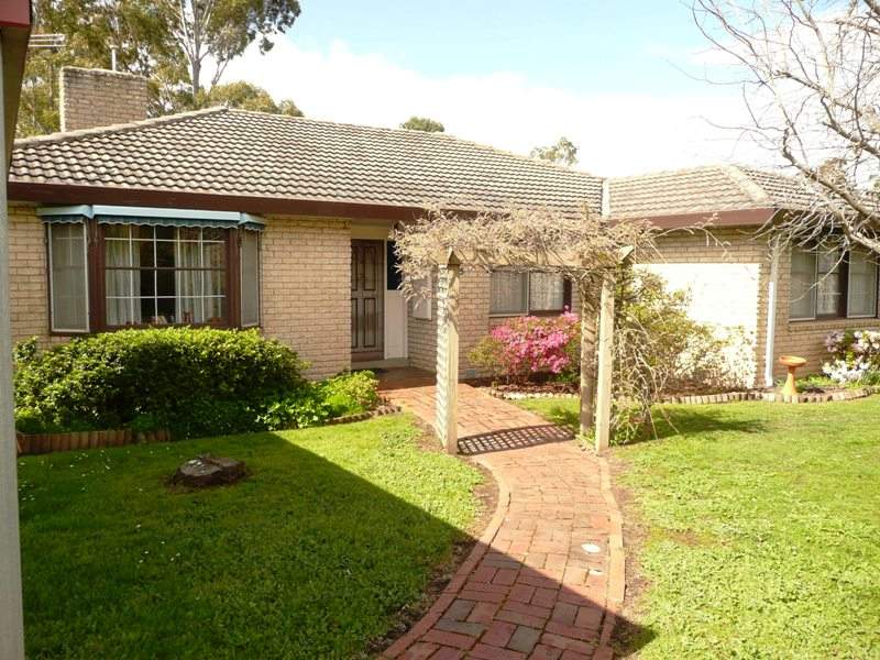 45 Nash Road, Bunyip, VIC 3815