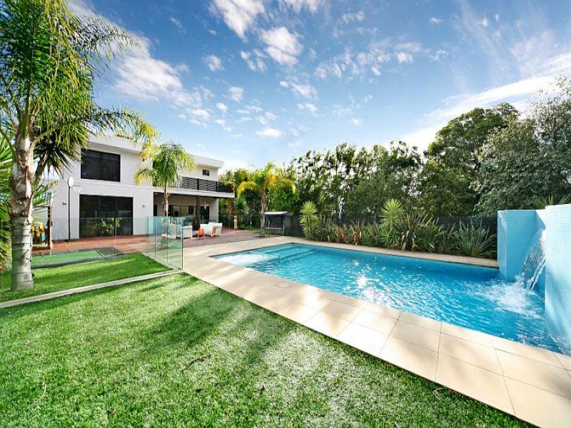 16 Albert Street, Brighton, Vic 3186 Property Details