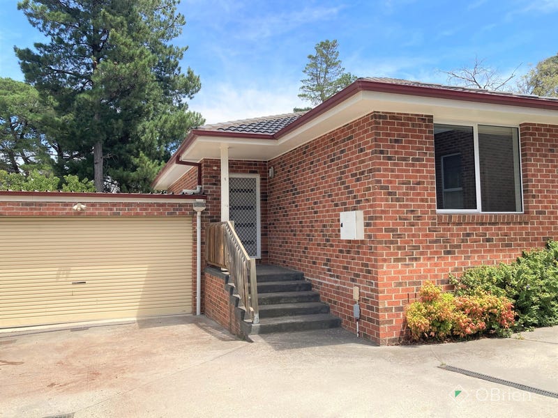 1/8 Lena Grove, Ringwood, VIC 3134