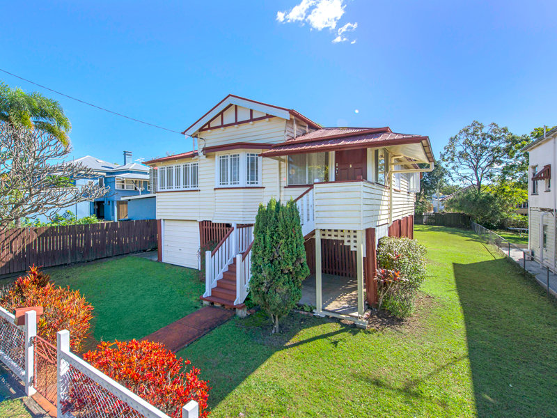 10 Badger Street, Newmarket, Qld 4051 Property Details