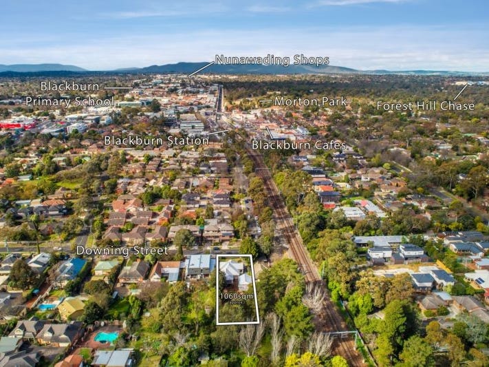 18 Downing Street, Blackburn, Vic 3130 Property Details