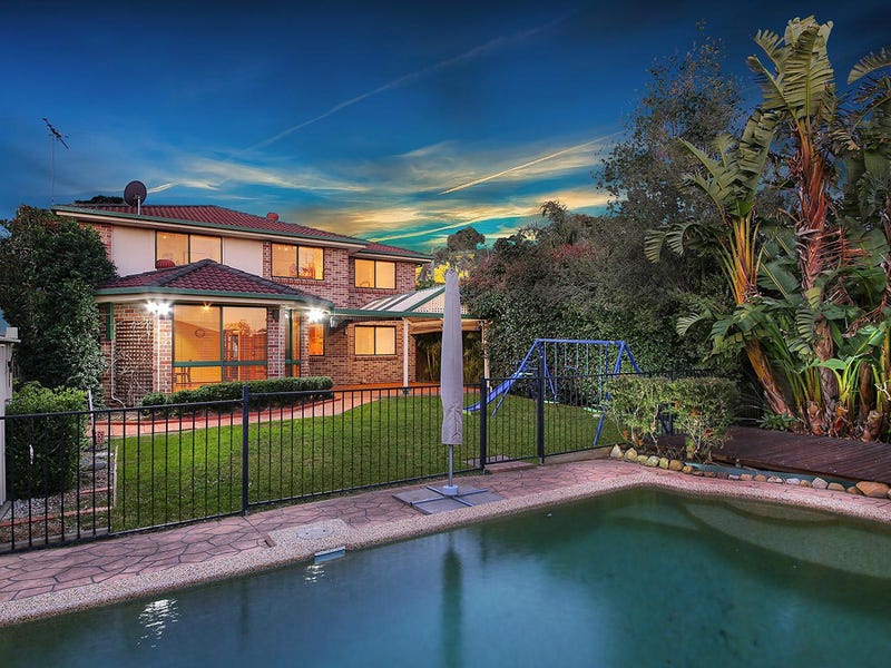 682 Henry Lawson Drive, East Hills, NSW 2213