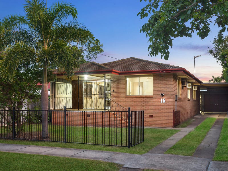 15 Borden Street, Sherwood, Qld 4075 Property Details