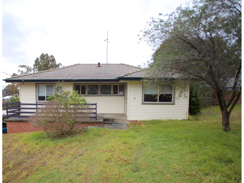 16 White Street, Bathurst, NSW 2795 Property Details